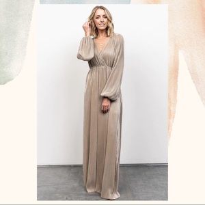 Flowy Gold Pleated Formal Dress